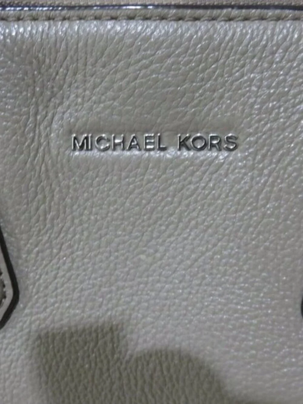 Michael Kors Tan Pebbled Leather Tote Crossbody Handbag Satchel with lock